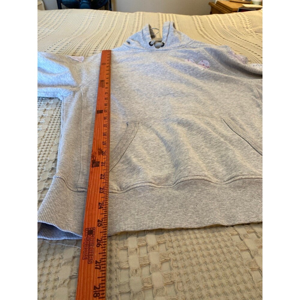 Champion Hoodie Womens Size Medium Gray Oversized Distressed Purple‎ Hearts - Picture 10 of 12